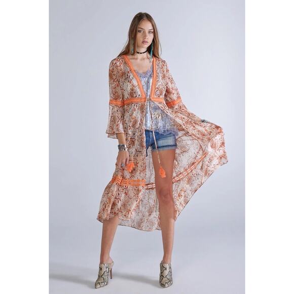 Miss Me floral kimono Medium Bohemian Boho Guazy Bell Sleeve Hippie - Picture 1 of 8